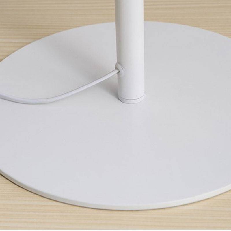 Nordic floor lamp "CLASS" - E27