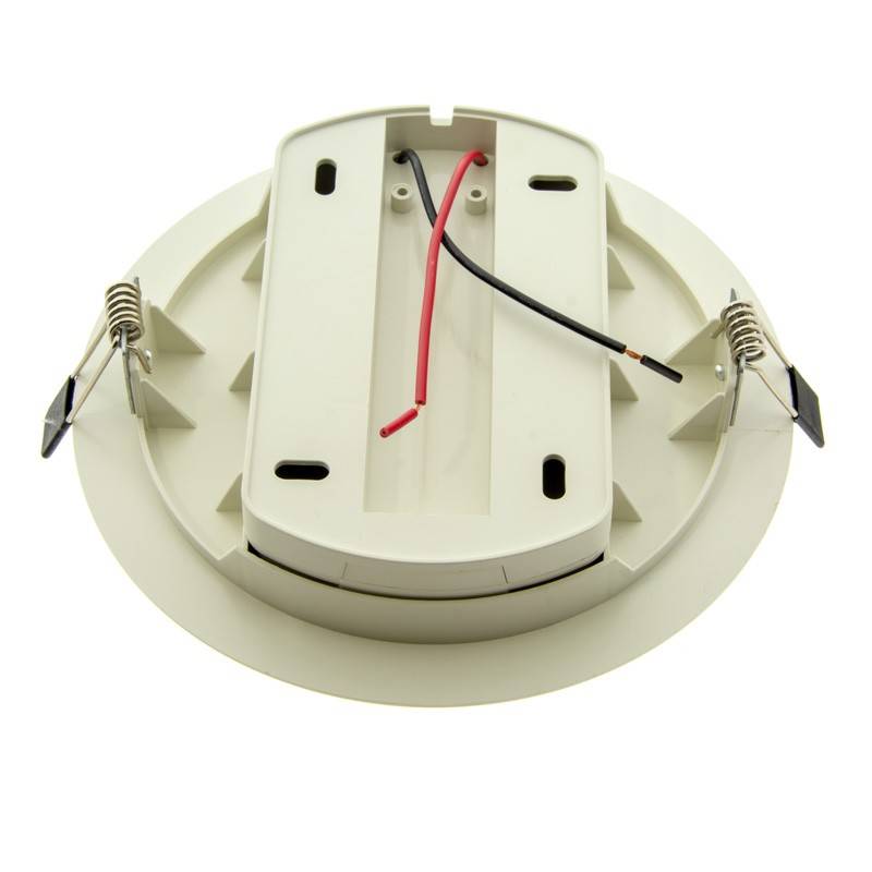 Recessed base for single-phase LED track spotlight