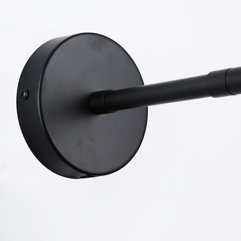 Adjustable Nordic-style wall light