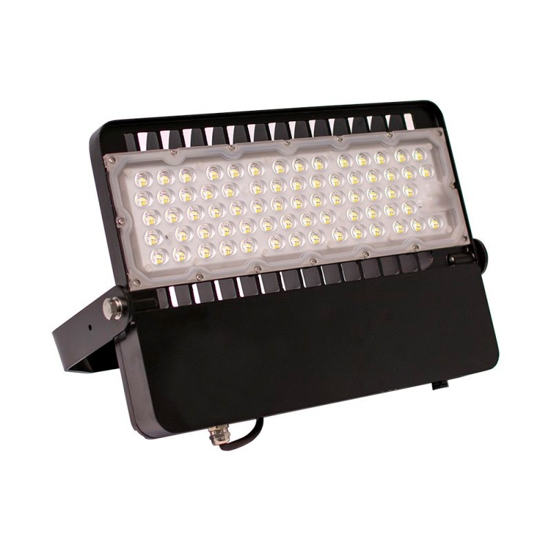 Asymmetric LED floodlight 200W - 150lm/W - IP65