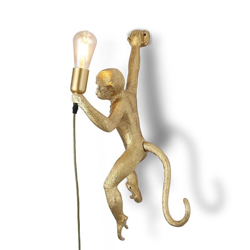Mono resin wall light "Cesar".