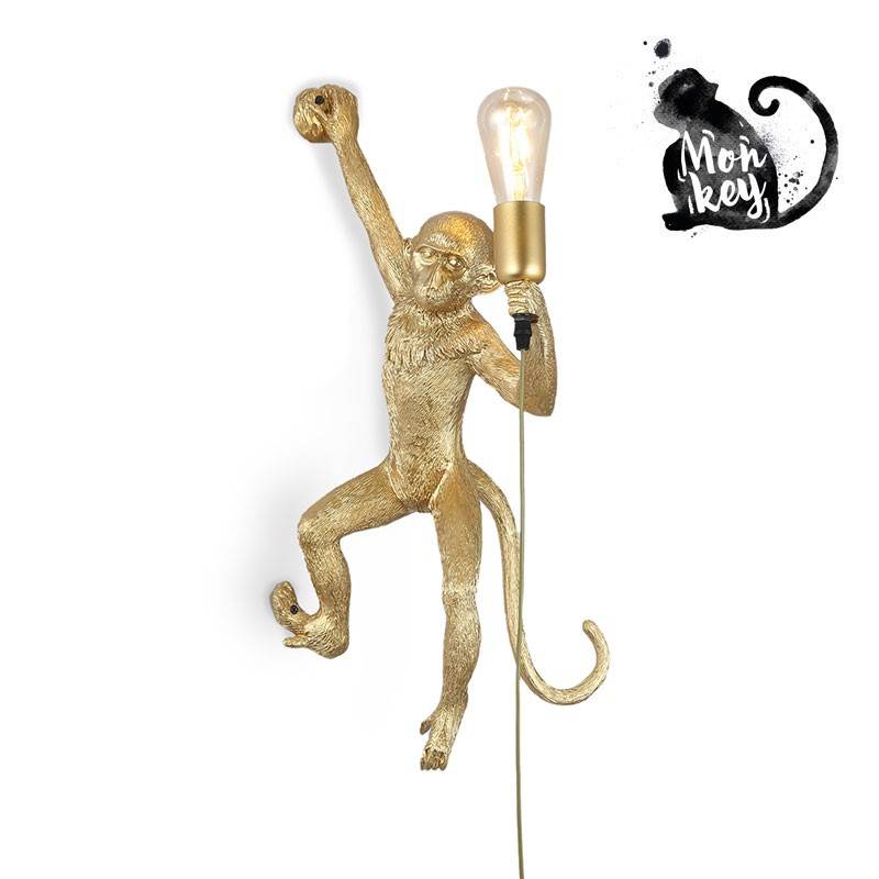 Mono resin wall light "Cesar".