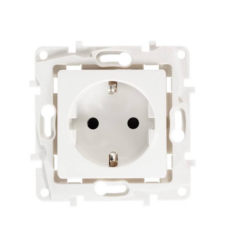 Socket Schuko plug 2 poles and ground 16 amperes