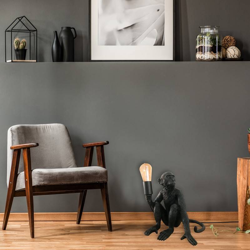 Rila" resin monkey table lamp