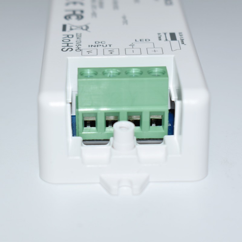Single color regulator 12-36V 1 channel 8A SUNRICHER - Perfect RF