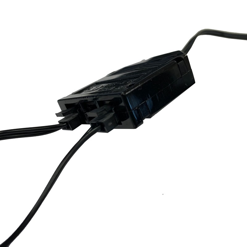 Distributor with 3 outlets for downlights 6-24V/DC