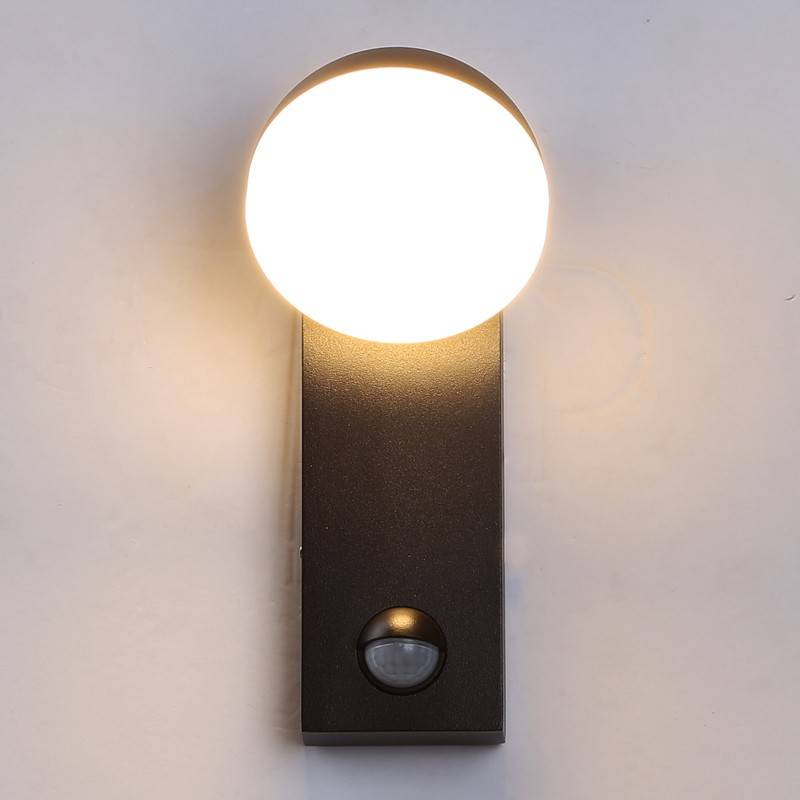 Outdoor LED wall light with PIR sensor "ATLAS" 10W IP54