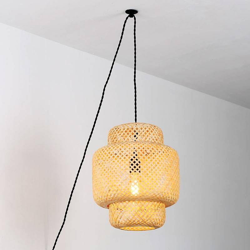 Plug-in wicker pendant lamp "Onna"