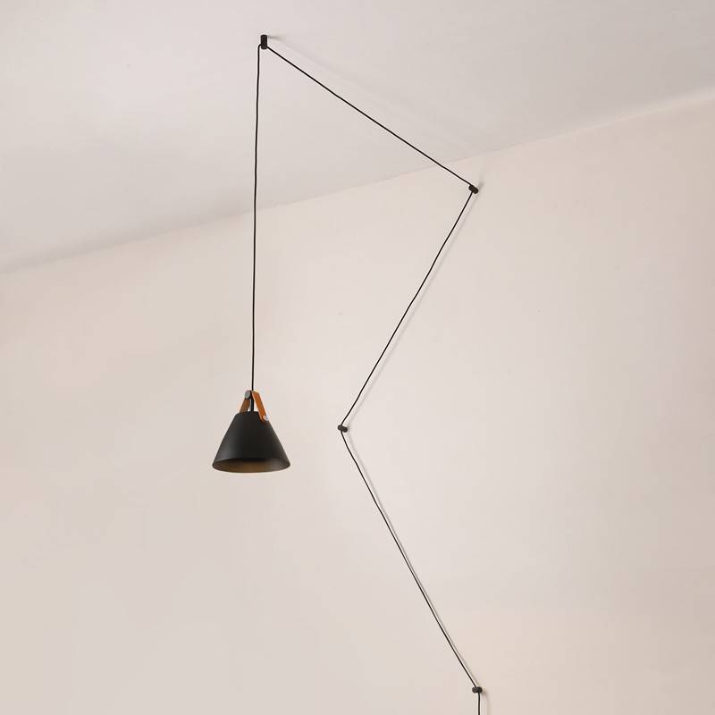 Leather pendant lamp "Sam" with socket