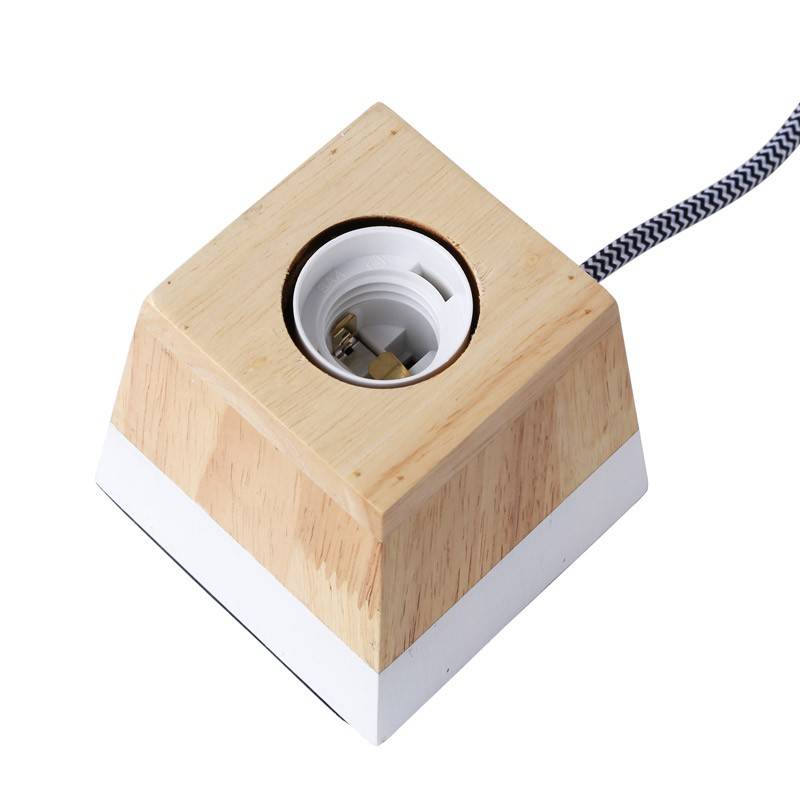 Wooden table lamp "LAKA".