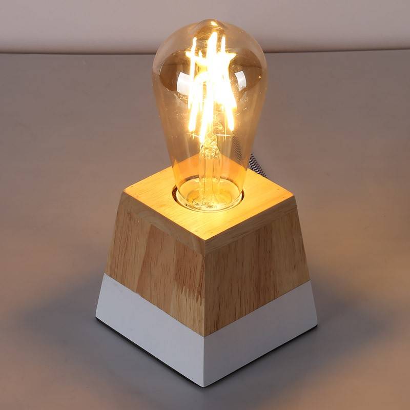 Wooden table lamp "LAKA".