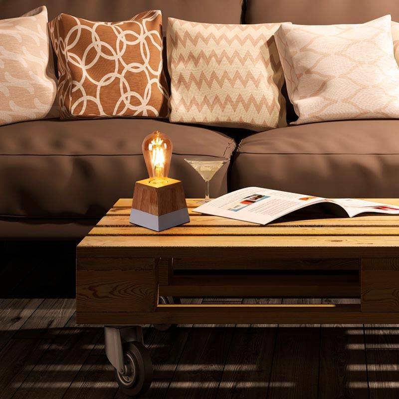 Wooden table lamp "LAKA".