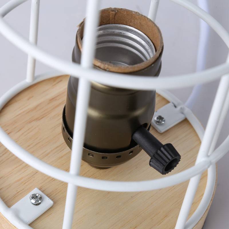 Vintage industrial style table lamp wood and grille "GREGOR".