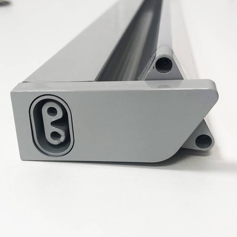 CCT inter-connectable orientable LED luminaire for under furniture 60cm 8W