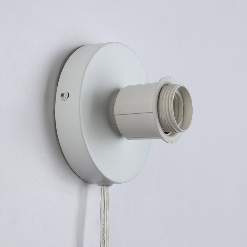 Wicker wall lamp with plug "Round".
