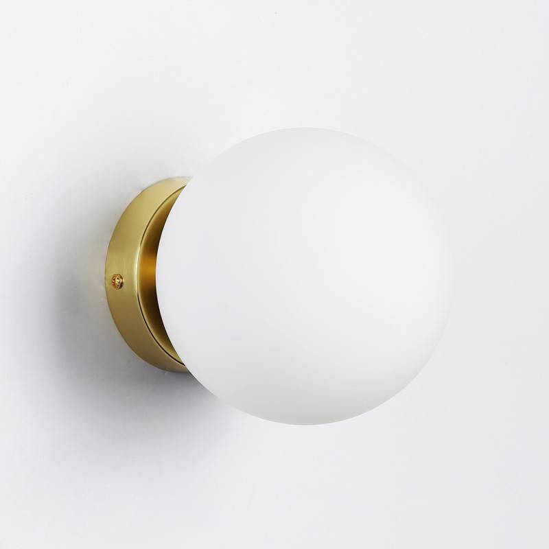 "Rober" crystal ball wall sconce