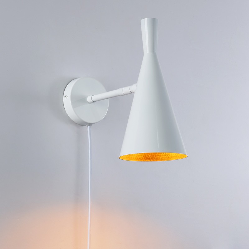 Plug-in adjustable wall light - E27