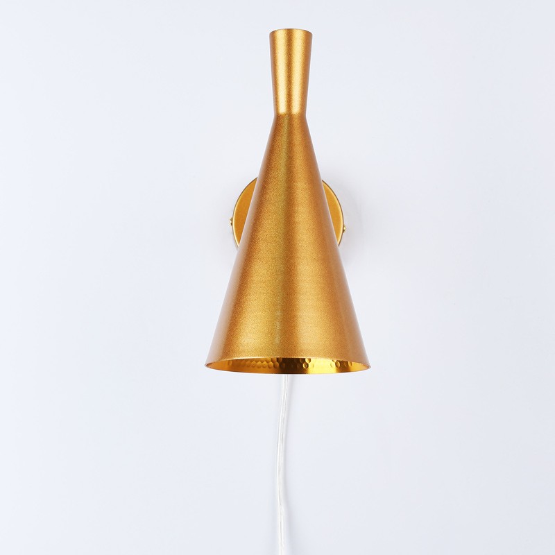 Plug-in adjustable wall light - E27