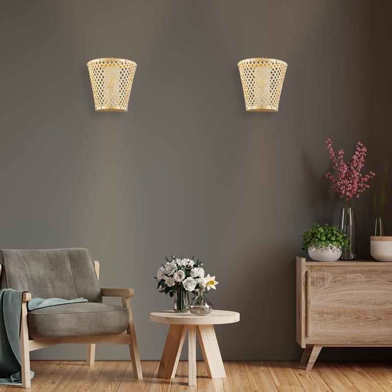 Wicker wall sconce "Pani".