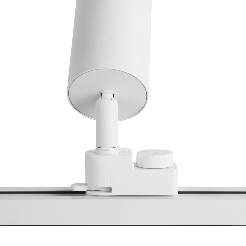 Single-phase track spotlight with adjustable light angle and 8W articulated spotlight in 2800K