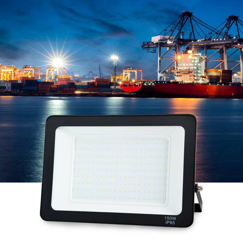 Outdoor LED floodlight 150W - 95lm/W - IP65