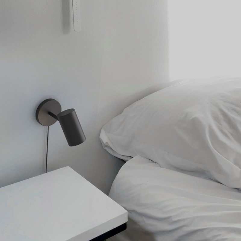 Ben" adjustable interior wall light with cable and plug - E27
