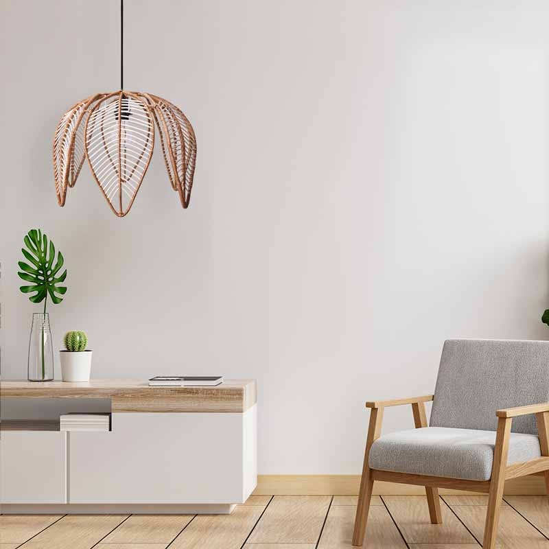 Flower-shaped rattan pendant lamp "BINTAN".