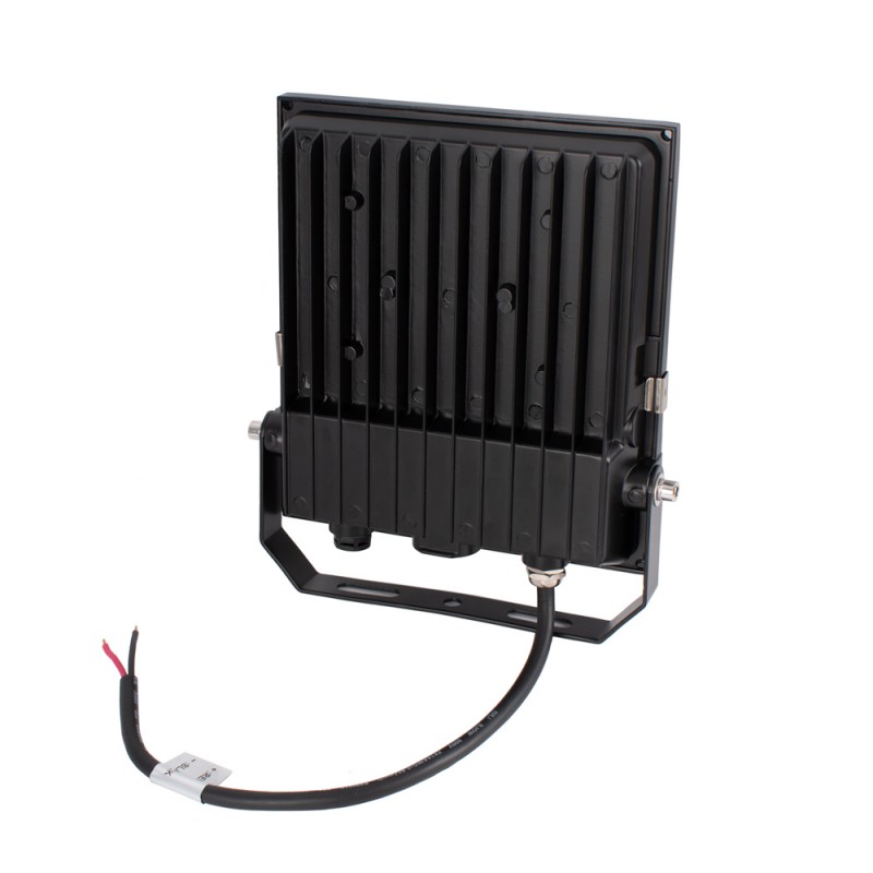 Outdoor LED floodlight 35W - 12-24V DC - 120º - IP66