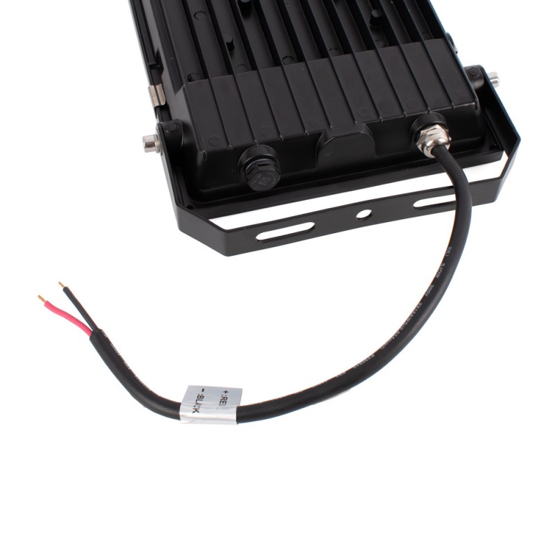 Outdoor LED floodlight 35W - 12-24V DC - 120º - IP66