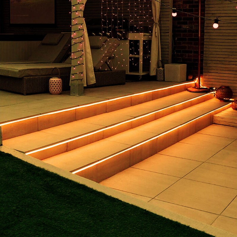 Flexible LED neon 24V DC - 4x10mm - 5 meters - Complete kit - IP67 - 11W/m - Lateral curvature