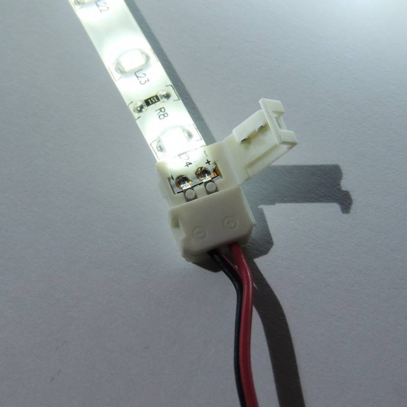 Single color quick connector strip to strip 12V