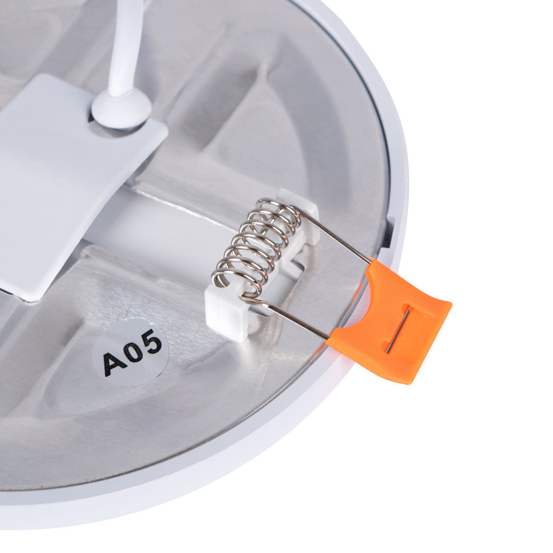 Recessed LED downlight - 8W - Adjustable cutout diameter: Ø 50-90mm
