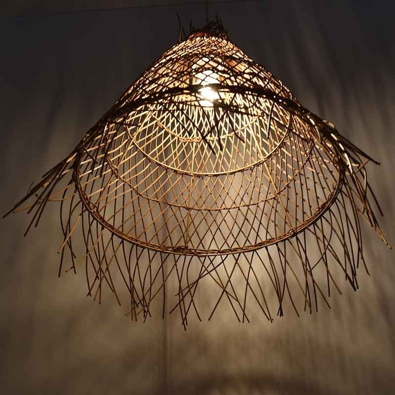 Willow" wicker pendant lamp with switch and plug