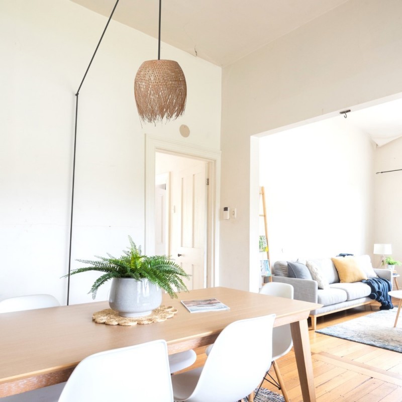 Rattan pendant lamp "Java" with switch and socket