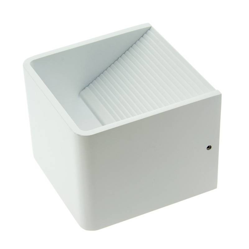Wall light LED "KUUTIO" 6W 529 lumens