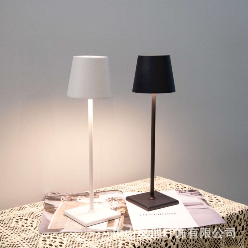 Portable LED CCT table lamp "Laura"- 1,5W - Touch - Dimmable intensity