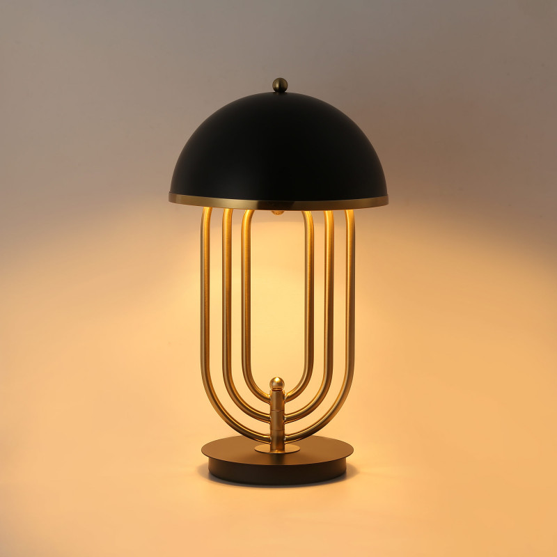 "Lindsay" Table lamp