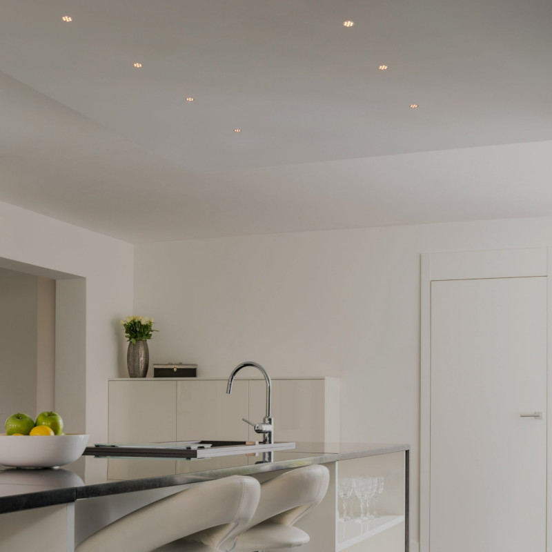Recessed round LED downlight - 12W - UGR18 - Cutout Ø 70mm - White