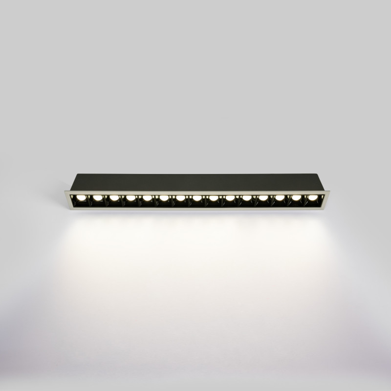 Recessed linear LED downlight - 30W - UGR18 - CRI90 - OSRAM Chip - 4000K - Black