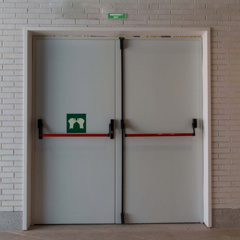 KIT self-adhesive pictogram "Emergency Exit" + 3W Emergency light