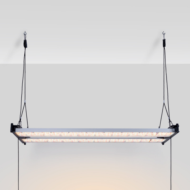 LED Grow Light - 250W - Dimmable 0-10V - Full Spectrum