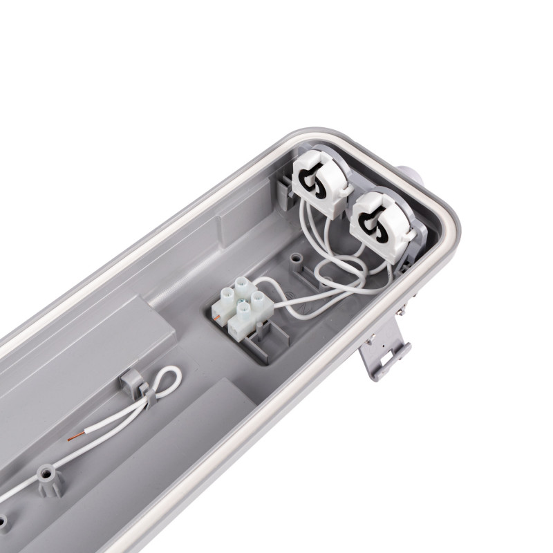 Kit 150cm waterproof LED batten + 2 24W LED T8 tubes - 6000K