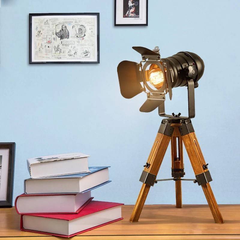 Vintage table lamp with tripod "CINEMA MINI" 67cm