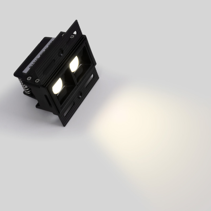 Recessed/trimless linear LED spotlight for plasterboard - 4W - UGR18 - CRI90 - Black