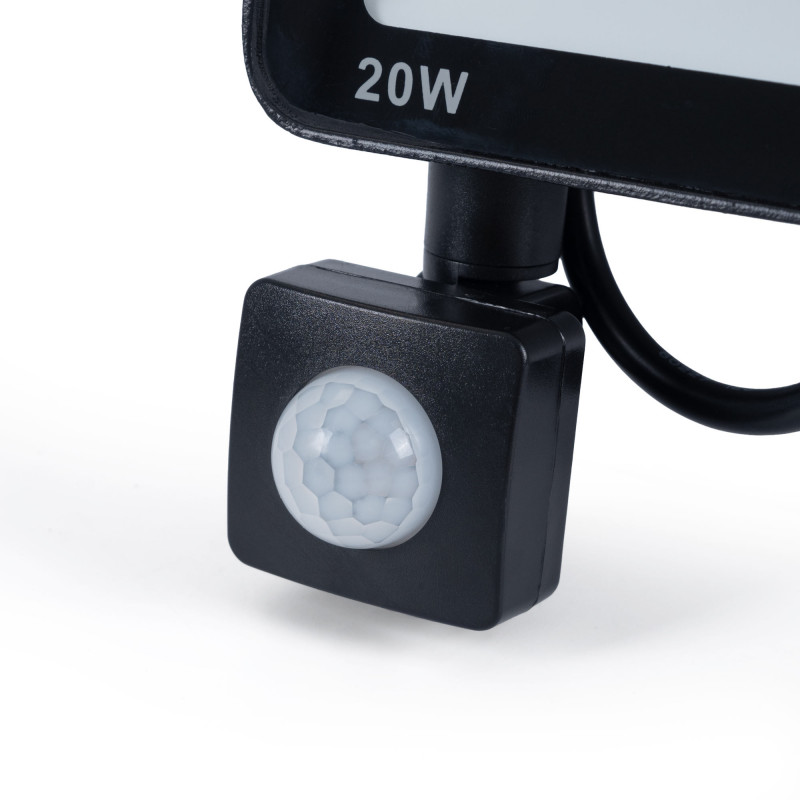Outdoor LED floodlight with PIR motion sensor - 20W - IP65