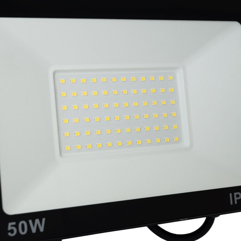 Outdoor LED floodlight with PIR motion sensor - 50W - IP65 - 6000K