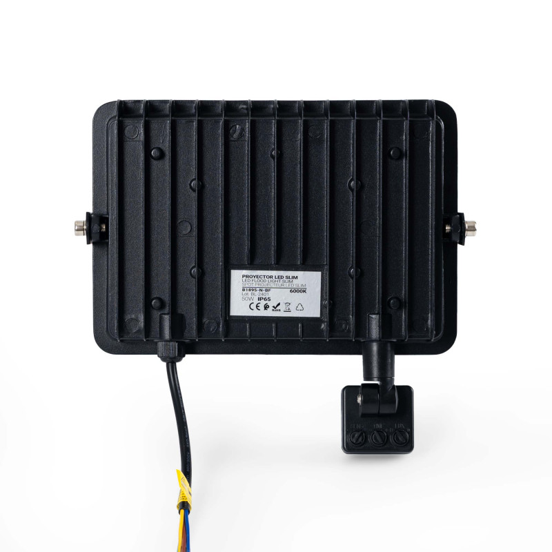 Outdoor LED floodlight with PIR motion sensor - 50W - IP65 - 6000K