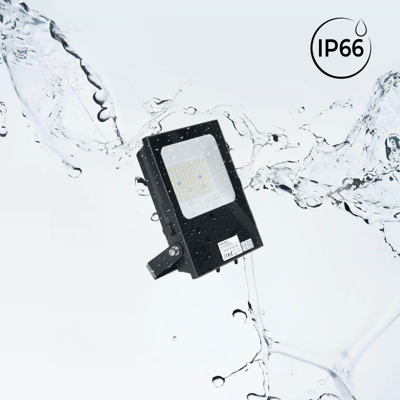 Outdoor LED floodlight - 35W CCT - "PRO" Series - 110lm/W - IP66