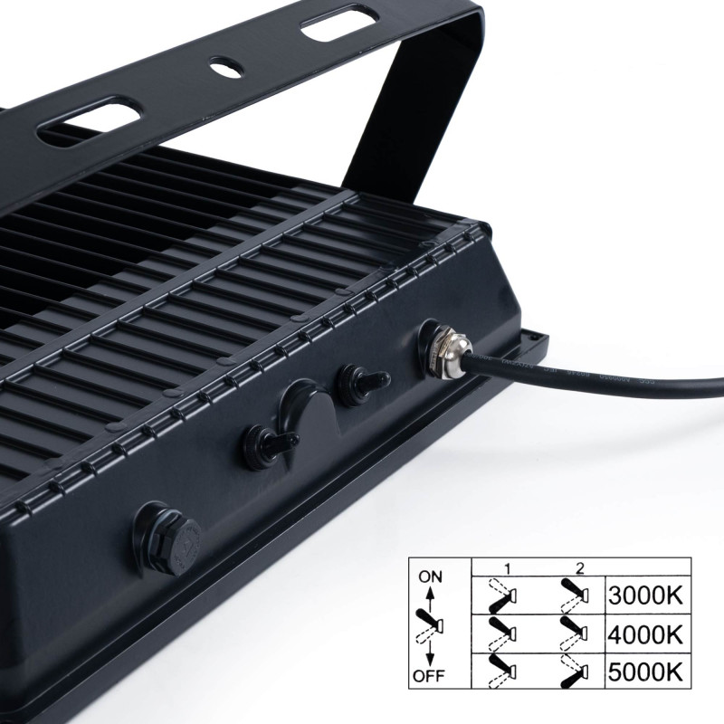 Outdoor LED floodlight - 150W CCT - "PRO" Series - 110lm/W - IP66