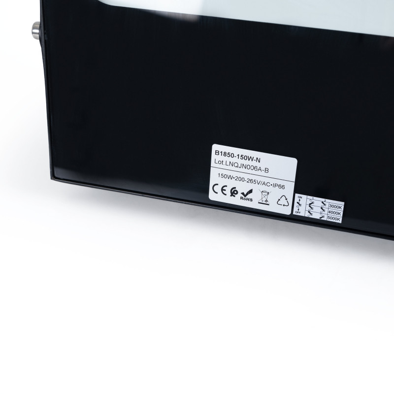 Outdoor LED floodlight - 150W CCT - "PRO" Series - 110lm/W - IP66